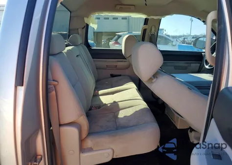 2011 Chevrolet Silverado C1500 Lt from USA, damaged, VIN 3GCPCSEA9BG156393